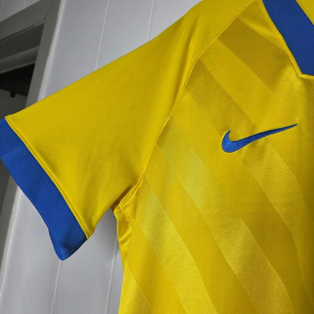 Nike Soccer Jersey Mens XL Yellow Blue Dri-FIT Shadow Stripe Training Shirt